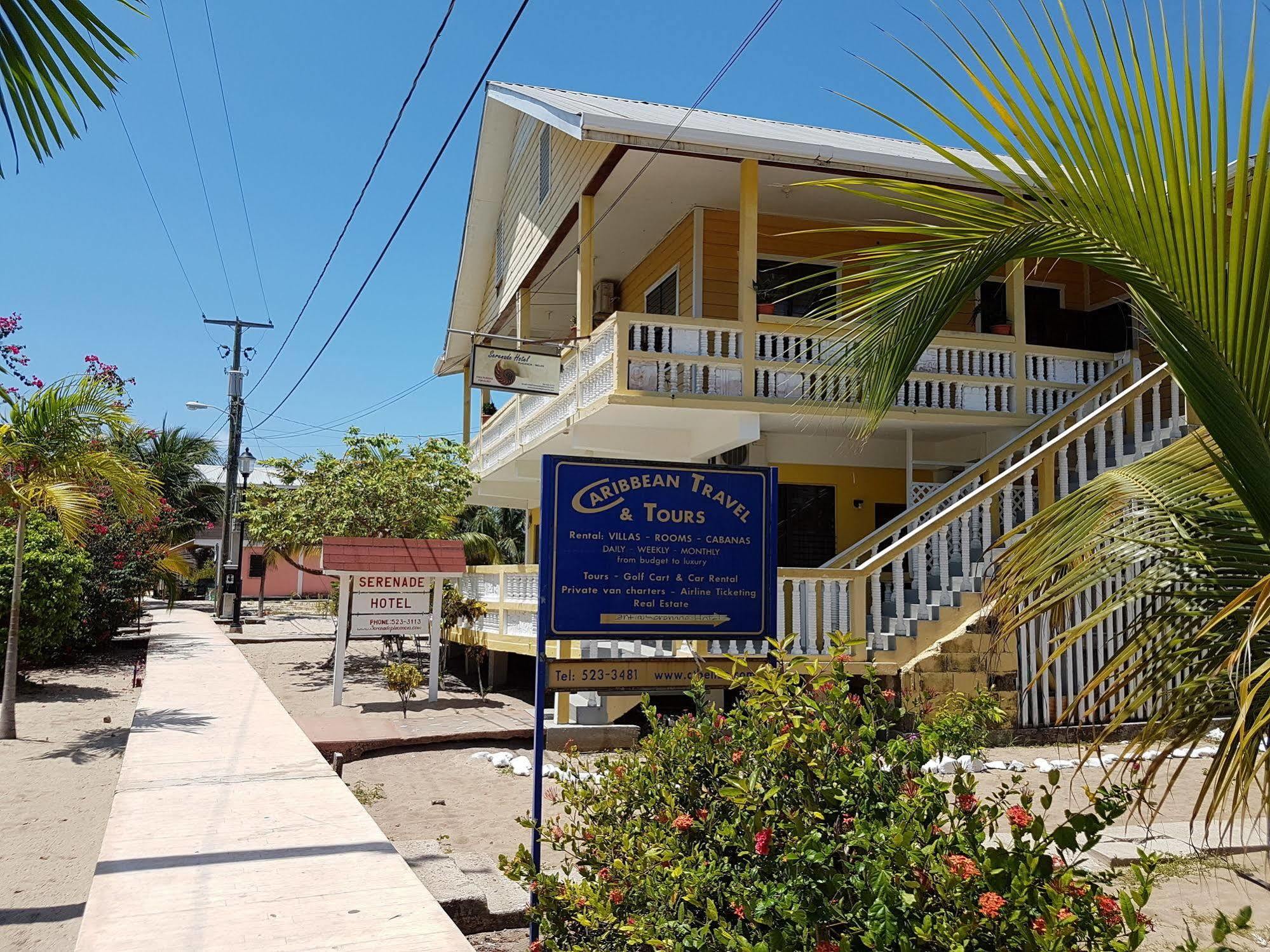 Serenade Hotel Placencia Exterior foto